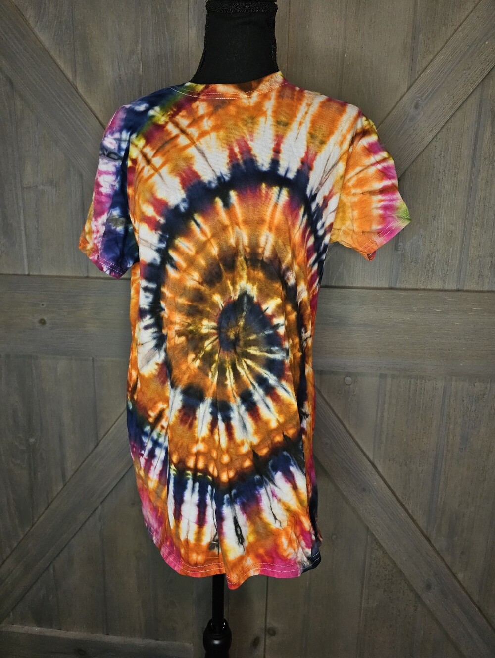 Ice Dye Tshirt sz Medium